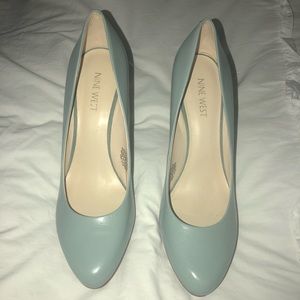 Nine West pumps. Sea foam green.